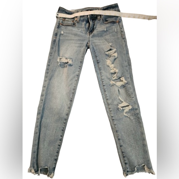 AMERICAN EAGLE NEXT LEVEL STRETCH DISTRESSED JEANS - SZ 0 Xshort- EUC - Picture 1 of 4